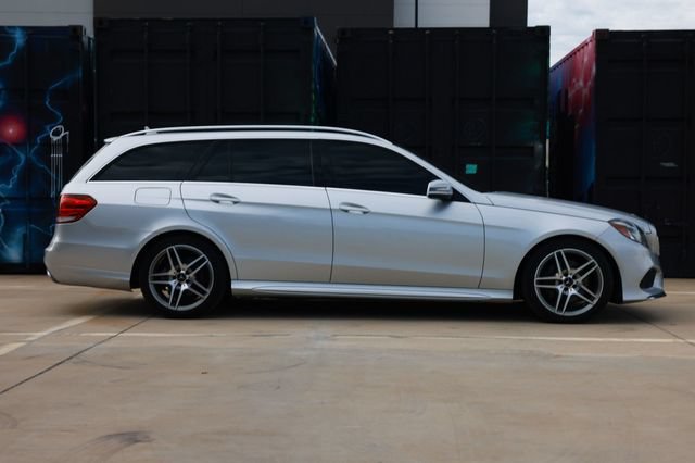 Used 2014 Mercedes-Benz E 350 4MATIC Wagon image 16