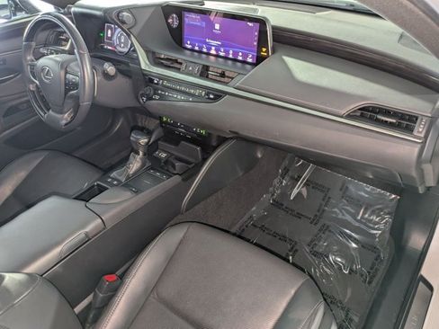 Used 2019 Lexus ES 300h w/ Premium Package FWD image 23