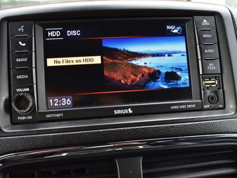 Used 2019 Dodge Grand Caravan GT image 36