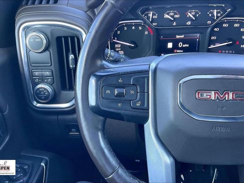 Used 2020 GMC Sierra 1500 SLT RWD image 18