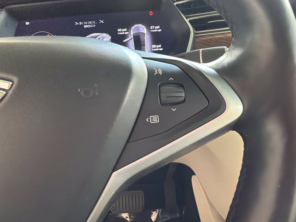 Used 2018 Tesla Model X 100D AWD/4WD image 50