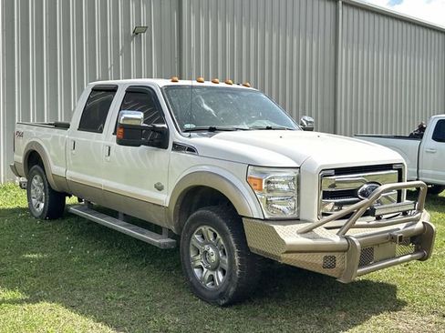 Used 2012 Ford F250 King Ranch w/ King Ranch w/Chrome Pkg image 14