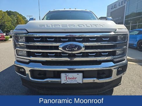 Used 2025 Ford F250 Lariat w/ Lariat Ultimate Package AWD/4WD image 3
