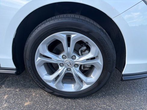 Used 2023 Honda Accord LX image 9