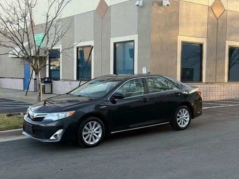 Used 2012 Toyota Camry XLE image 7