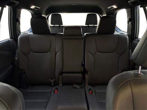 Used 2024 Lexus TX 350 FWD w/ Cold Weather Package image 17