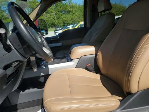 Used 2022 Ford F450 Lariat w/ Camper Package image 25