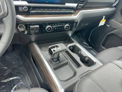 New 2026 Chevrolet Silverado 1500 RST w/ Convenience Package II AWD/4WD image 24
