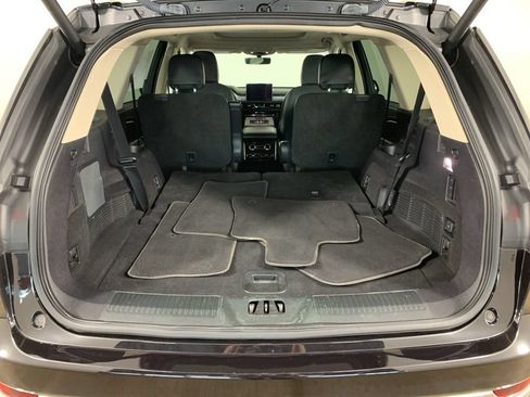 Used 2022 Lincoln Aviator AWD w/ Premium Package image 13