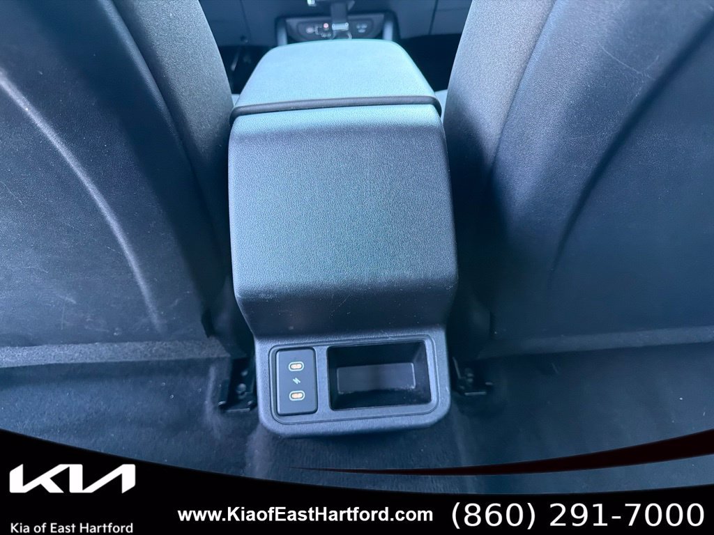 Used 2025 Kia K4 FWD image 20