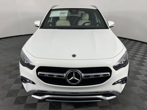 New 2026 Mercedes-Benz GLA 250 4MATIC image 5