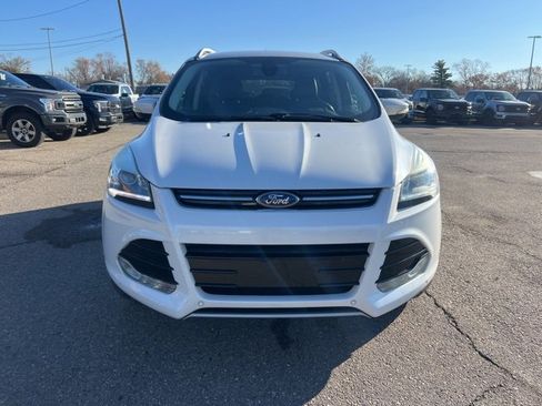 Used 2016 Ford Escape Titanium w/ Equipment Group 301A image 2