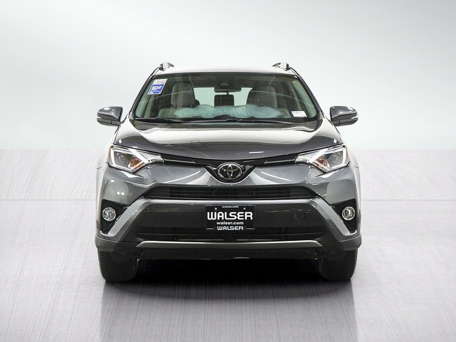 Used 2018 Toyota RAV4 XLE AWD/4WD image 8