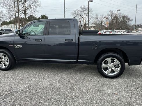 Used 2019 RAM 1500 Big Horn image 8