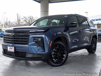 New 2026 Chevrolet Traverse LT w/ Midnight/Sport Edition video 2