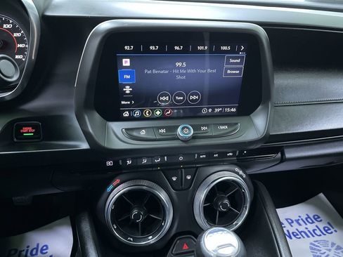 Used 2021 Chevrolet Camaro LT w/ RS Package image 21