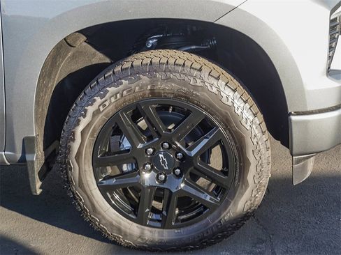 New 2026 Chevrolet Silverado 1500 RST w/ Z71 Off-Road Package image 9