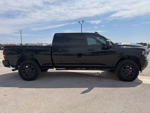 Used 2024 RAM 3500 Limited image 6