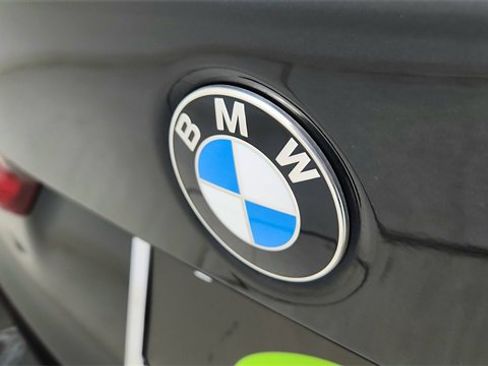 Used 2021 BMW 330i Sedan image 16