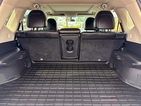 Used 2015 Nissan Rogue SL w/ SL Premium Package FWD image 37