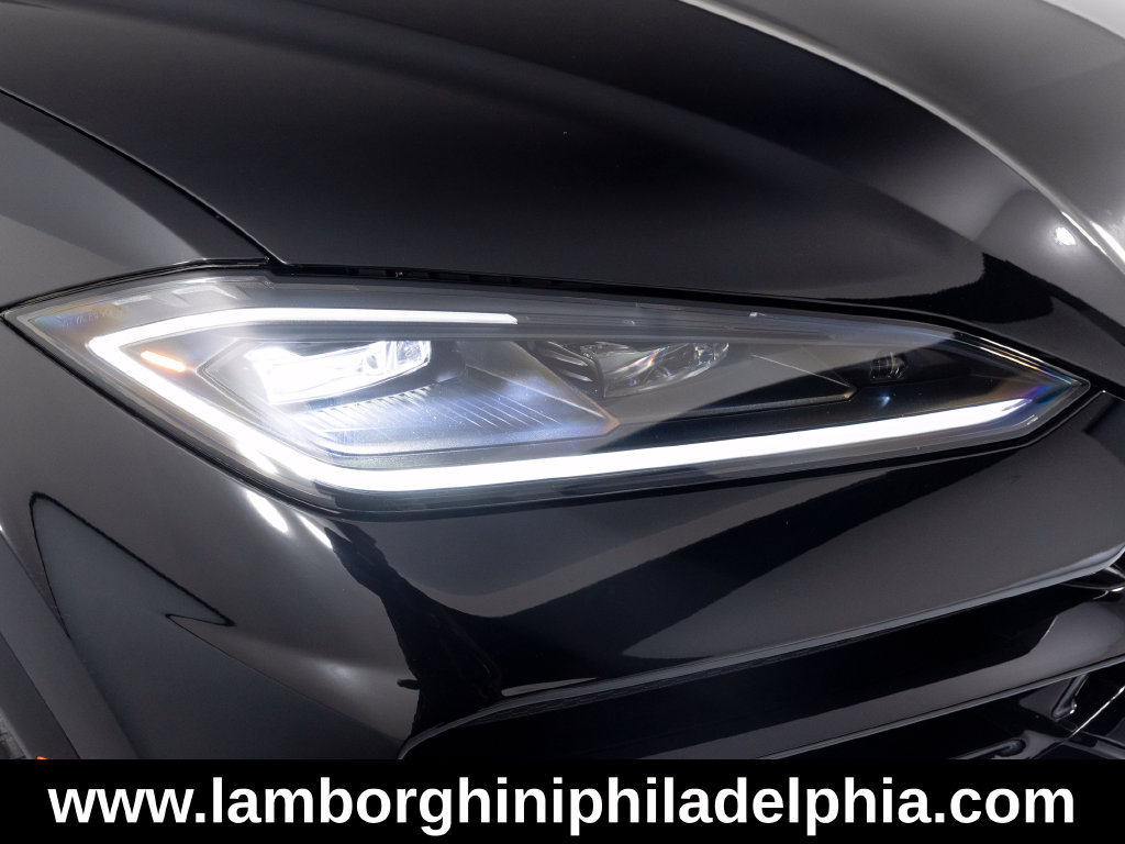 Used 2026 Lamborghini Urus SE AWD/4WD image 47