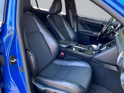 Used 2021 Lexus IS 300 w/ Accessory Package RWD image 29
