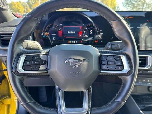 Used 2024 Ford Mustang Premium image 26
