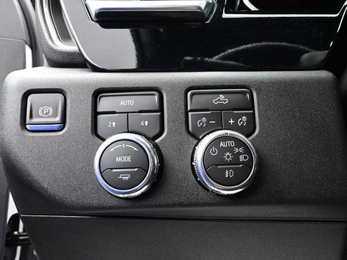 Used 2026 GMC Sierra 1500 Elevation AWD/4WD image 10