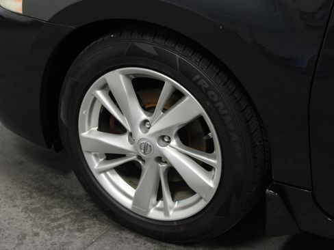 Used 2015 Nissan Altima 2.5 SL w/ Technology Package FWD image 10