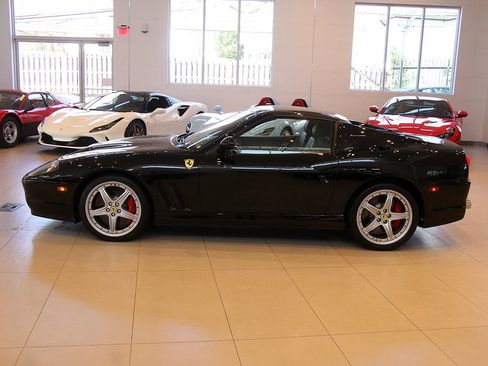 Used 2005 Ferrari 575M Maranello Superamerica image 3