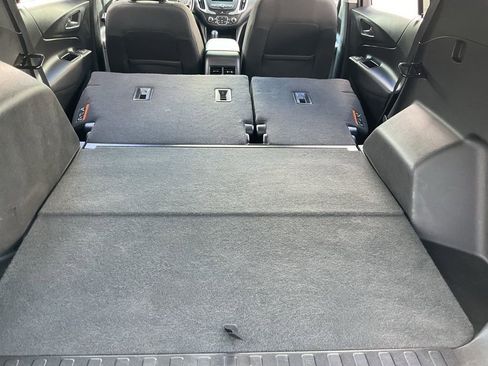Used 2019 Chevrolet Equinox LT image 25