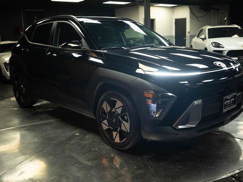 Used 2025 Hyundai Kona SEL FWD image 5