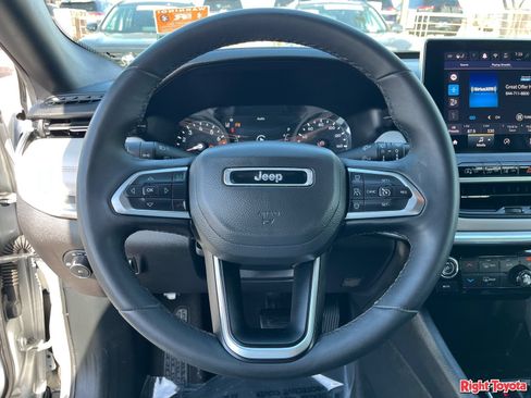 Used 2024 Jeep Compass Limited AWD/4WD image 21