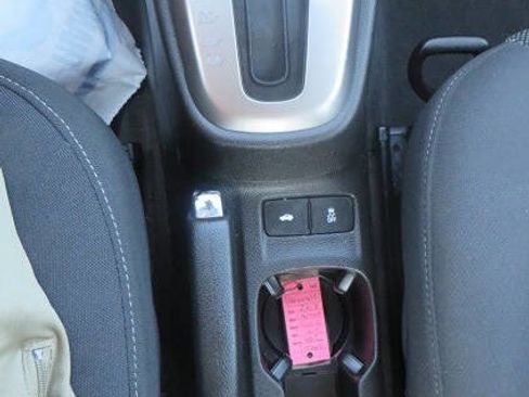 Used 2017 Chevrolet Sonic LT w/ Convenience Package image 46