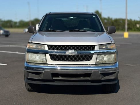 Used 2005 Chevrolet Colorado LS image 8