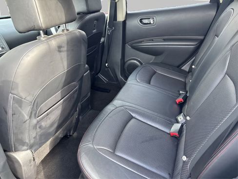 Used 2011 Nissan Rogue SV w/ SL Pkg image 10