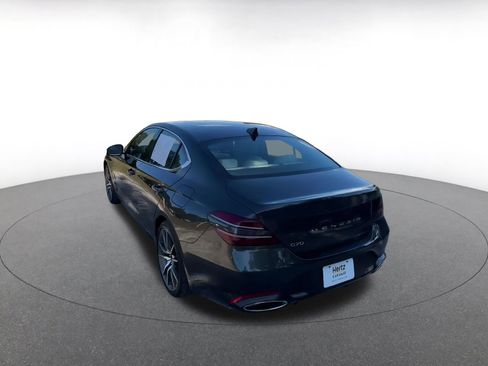 Used 2025 Genesis G70 2.5T image 11