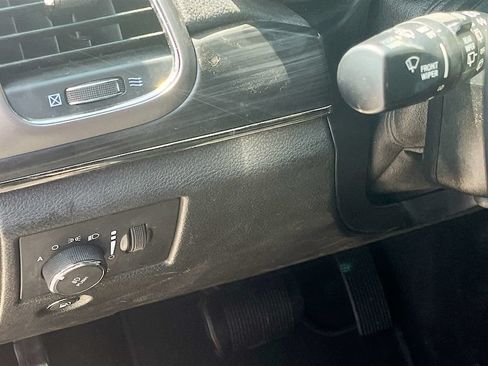 Used 2021 Jeep Grand Cherokee Limited X RWD image 10