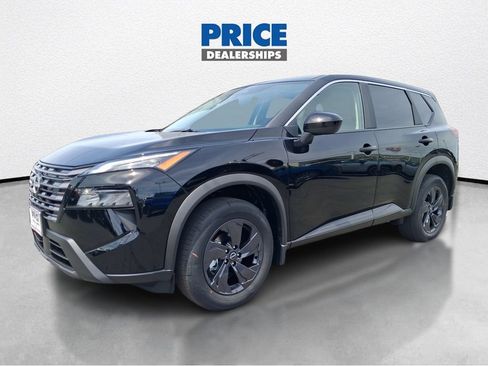 New 2026 Nissan Rogue SV AWD/4WD image 2