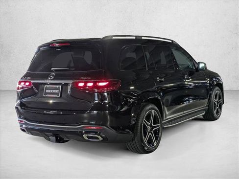 New 2026 Mercedes-Benz GLS 450 4MATIC image 2