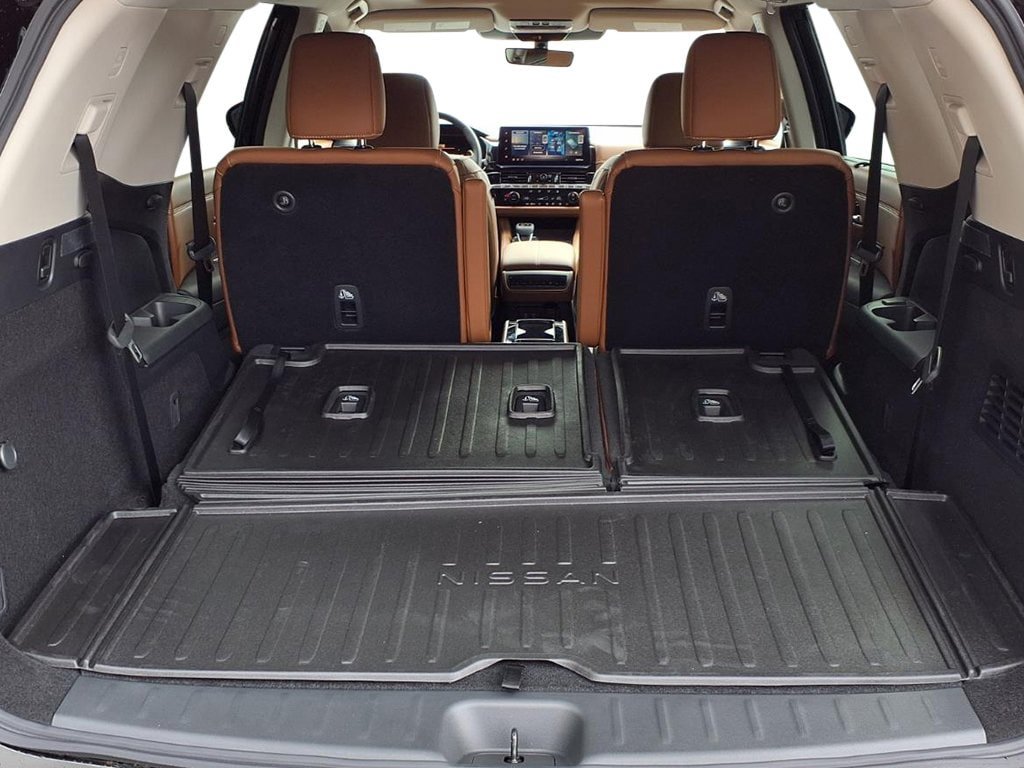 New 2026 Nissan Pathfinder Platinum AWD/4WD image 25