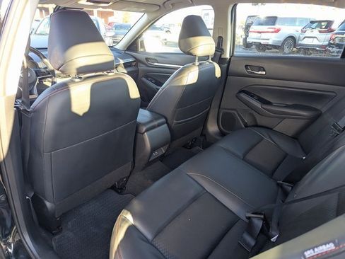 Used 2024 Nissan Altima 2.5 SR image 29