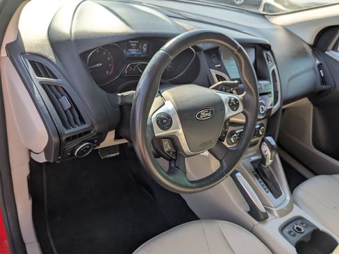 Used 2012 Ford Focus SEL FWD image 16