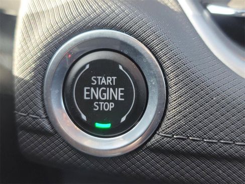 Used 2025 Chevrolet TrailBlazer LT image 27