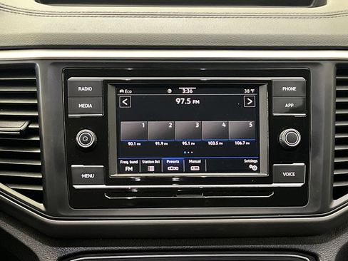 Used 2021 Volkswagen Atlas S image 16