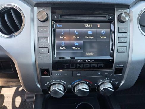 Used 2017 Toyota Tundra SR5 w/ SR5 Upgrade Package image 11