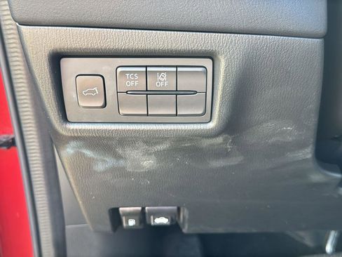 Used 2018 MAZDA CX-5 Touring w/ Preferred Equipment Package image 9