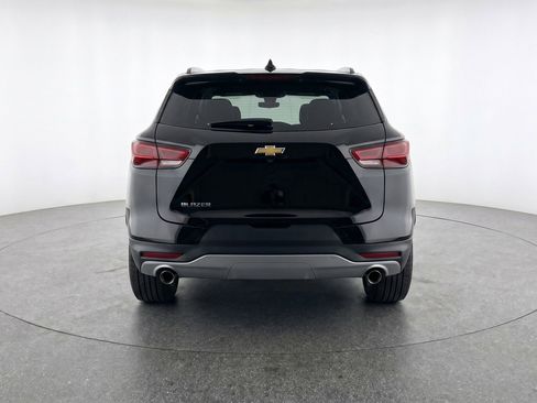 Used 2025 Chevrolet Blazer LT FWD image 7