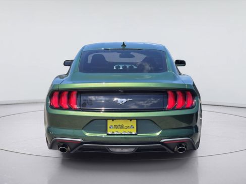 Used 2022 Ford Mustang Premium RWD image 7
