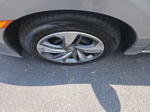 Used 2019 Honda Civic LX image 14